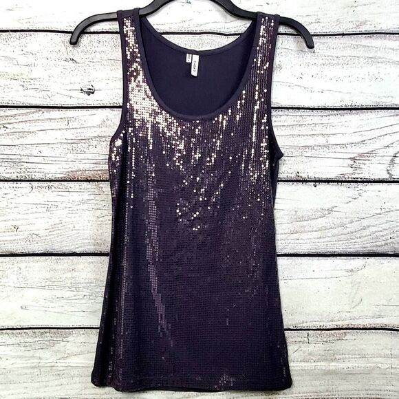 Studio Y Maurices Small Gray Sequin Front Top - Picture 1 of 6